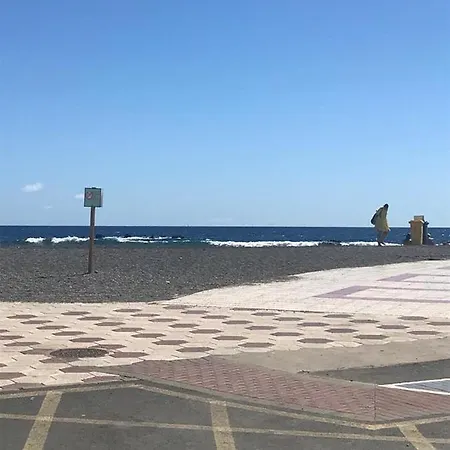 Casa Veronica 1. Piso Entero.