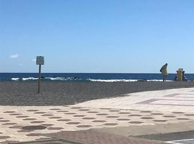 Casa Veronica 1. Piso Entero.