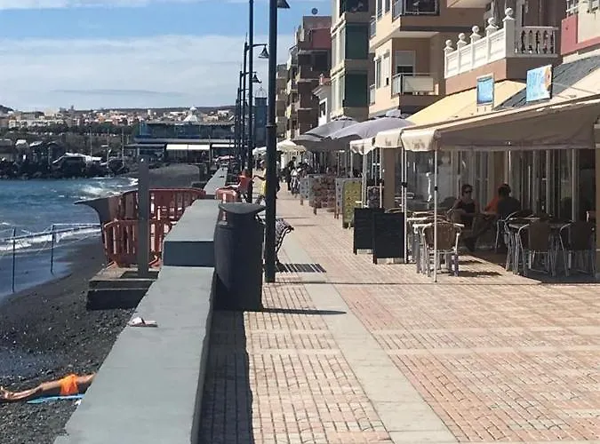 Casa Veronica 1. Piso Entero.