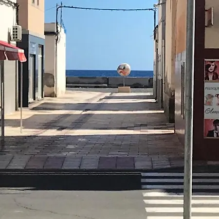 Casa Veronica 1. Piso Entero. *